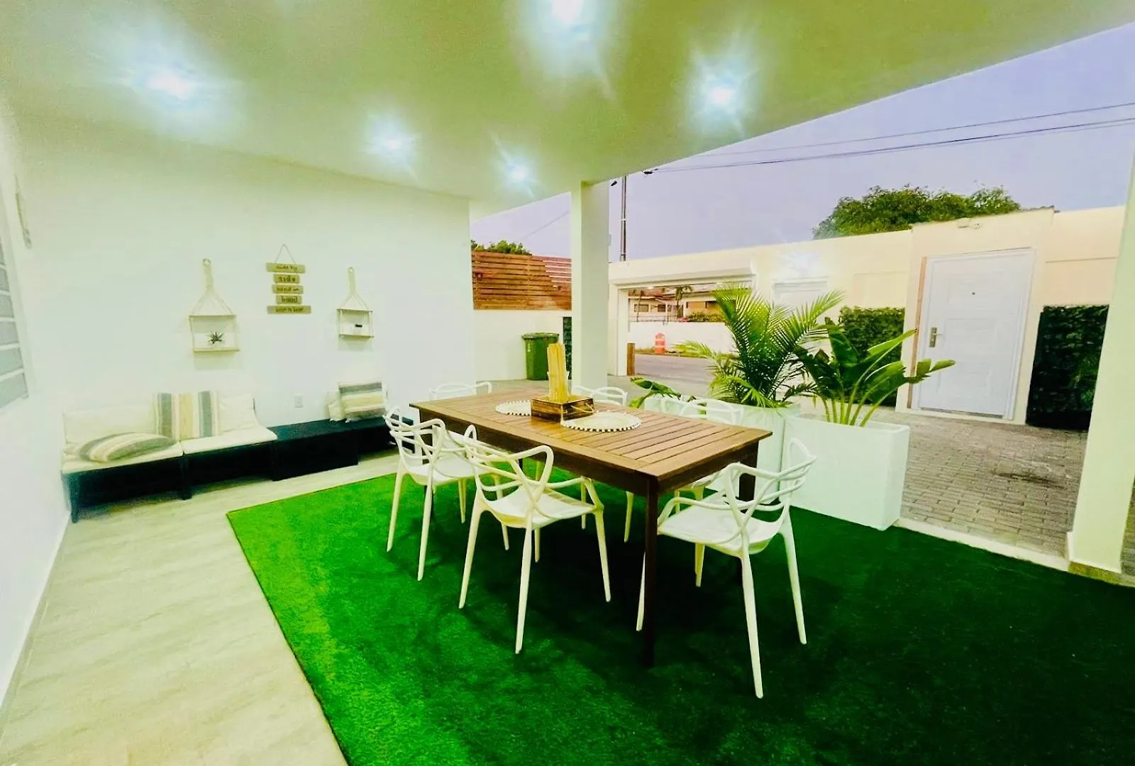 Bz Harbor 3 Bedrooms Villa Willemstad